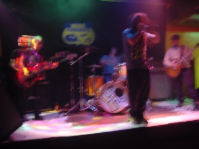 esp_banda.jpg (22032 bytes)